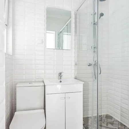 Blife Farensya Private Near Train Station